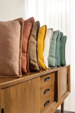 BOWIE - Kussenhoes Gewassen Katoen 45x45 Cm - Potters Clay - Oranje - Exclusief Binnenkussen 14 BOWIE - Kussenhoes Gewassen Katoen 45x45 Cm - Potters Clay - Oranje - Exclusief Binnenkussen -Dutch Decor 800x1200 63