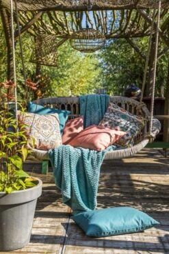 Dutch Decor - SANSSARI - Outdoor Sierkussen 45x45 Cm - Waterafstotend En Uv-bestendig - Sagebrush Green - Groen - Buitenkussen - Tuinkussen - Loungekussen- Voor Buiten -Dutch Decor 800x1200 87