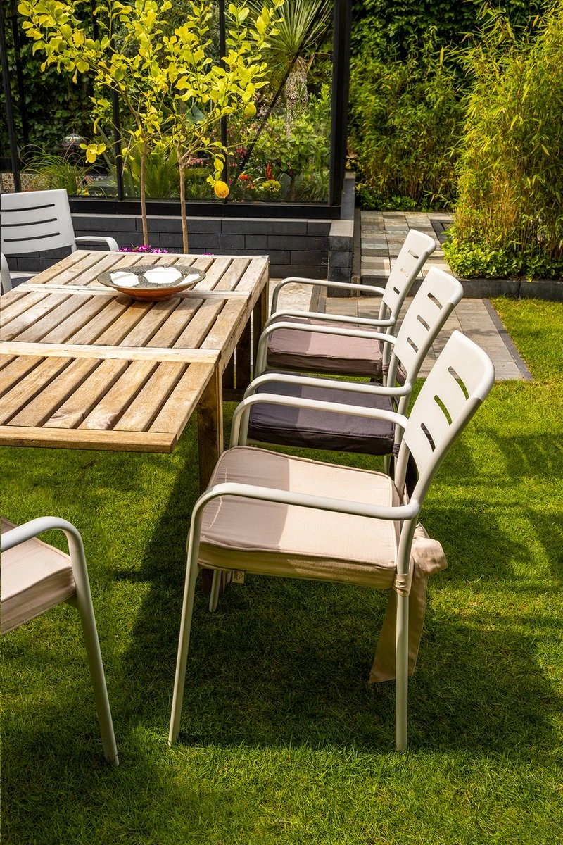 Dutch Decor - JAVAAN - Stoelkussen Met Lint Charcoal Gray 45x45 Cm - Grijs - Zitkussen 4 Dutch Decor - JAVAAN - Stoelkussen Met Lint Charcoal Gray 45x45 Cm - Grijs - Zitkussen - Afbeelding 2