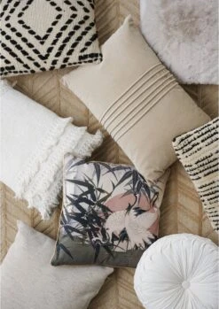 Dutch Decor - KAJA - Sierkussen Rond Velvet 40 Cm - Snow White - Wit 22 Dutch Decor - KAJA - Sierkussen Rond Velvet 40 Cm - Snow White - Wit -Dutch Decor 850x1200 2