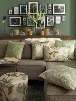 CIDO - Sierkussen Velvet Artisjok 45x45 Cm - Groen - Inclusief Binnenvulling 12 CIDO - Sierkussen Velvet Artisjok 45x45 Cm - Groen - Inclusief Binnenvulling -Dutch Decor 900x1200 21