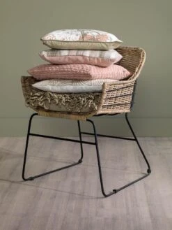 Dutch Decor BENNY - Sierkussen Met Bloemenprint Linde 45x45 Cm - Groen - Inclusief Binnenkussen -Dutch Decor 900x1200 36