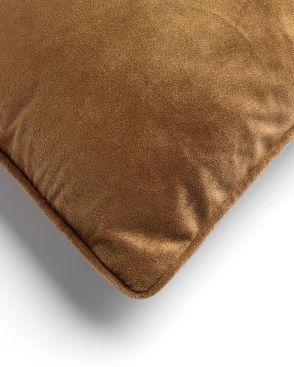 FINN - Kussenhoes Velvet Tobacco Brown 40x60 Cm - Bruin - Exclusief Binnenkussen 5 FINN - Kussenhoes Velvet Tobacco Brown 40x60 Cm - Bruin - Exclusief Binnenkussen - Afbeelding 3